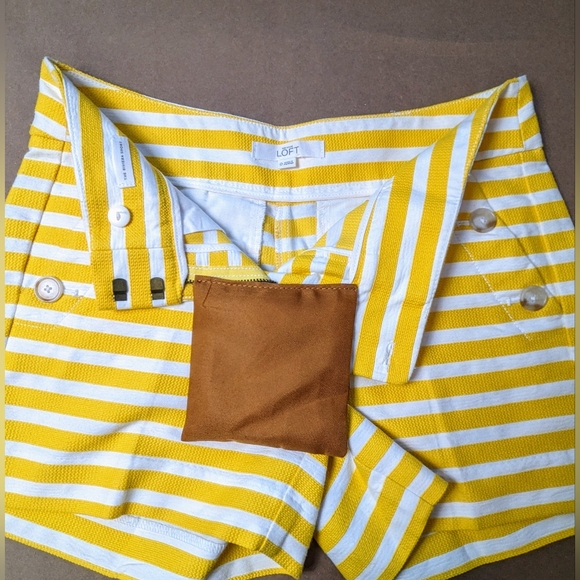 LOFT Shorts (Size 0) - Picture 3 of 7